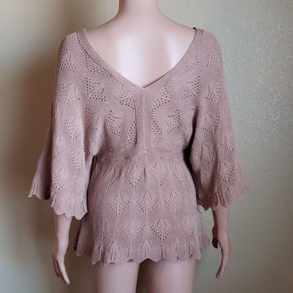 K.B. Collections Women's Raglan Sleeve Sweater - Picture 2 of 8